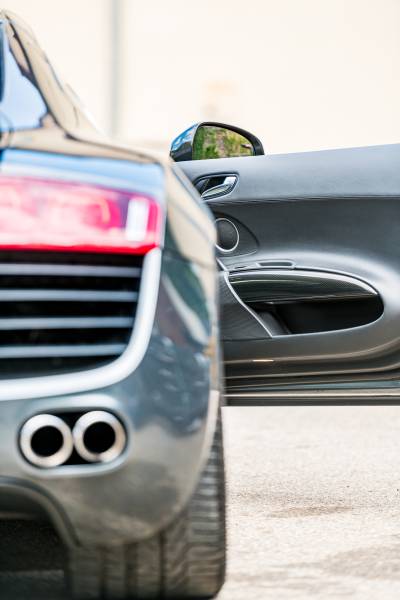 Covering carbone brillant sur une Audi R8 à Lyon