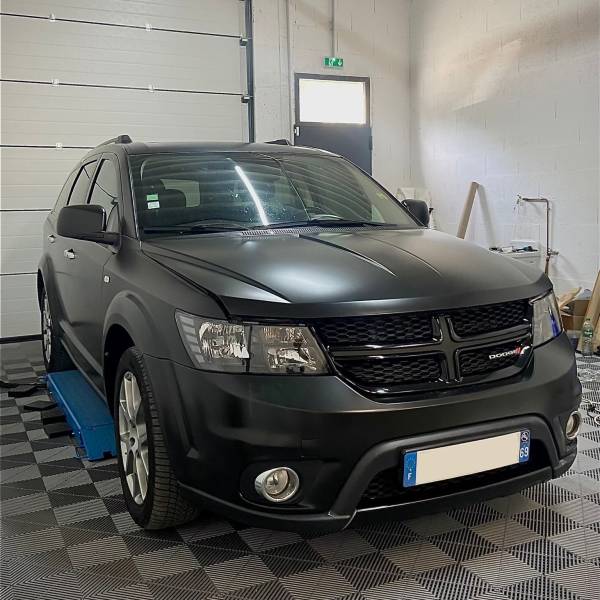 Covering complet Dodge Journey noir satin à Rochetaillée-sur-Saône