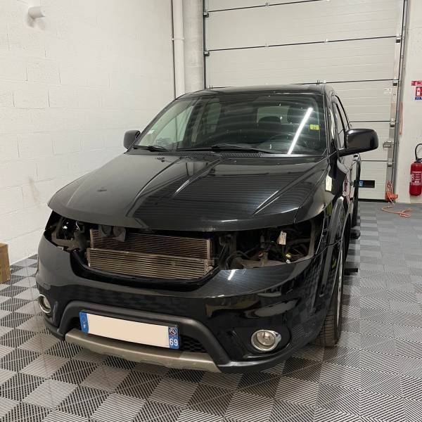 Covering complet Dodge Journey noir satin à Rochetaillée-sur-Saône