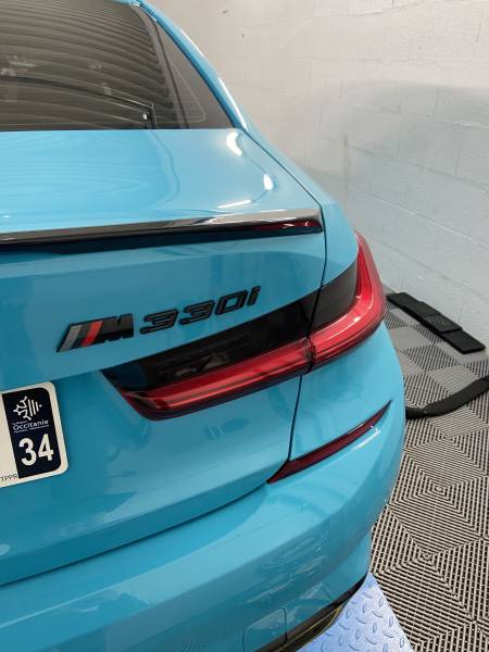 Covering complet BMW 330i G20 Bleu Miami à Fleurieu-sur-Saône