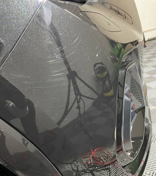 Lustrage et traitement céramique complet sur un Audi Q3 de Rillieux-la-Pape