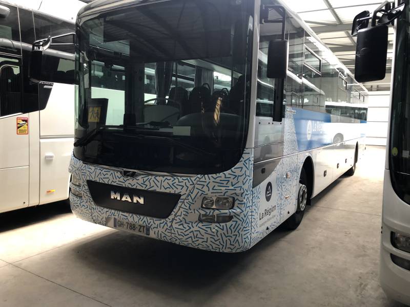 Covering de transport en commun de la région Auvergne Rhône Alpes