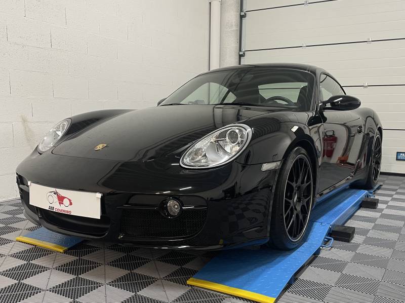 Lustrage et traitement céramique d'un Porsche Cayman S à Lyon