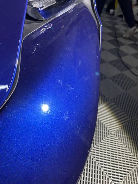Lustrage d'un Porsche Taycan GTS et cire de finition à Rochetaillée-sur-Saône